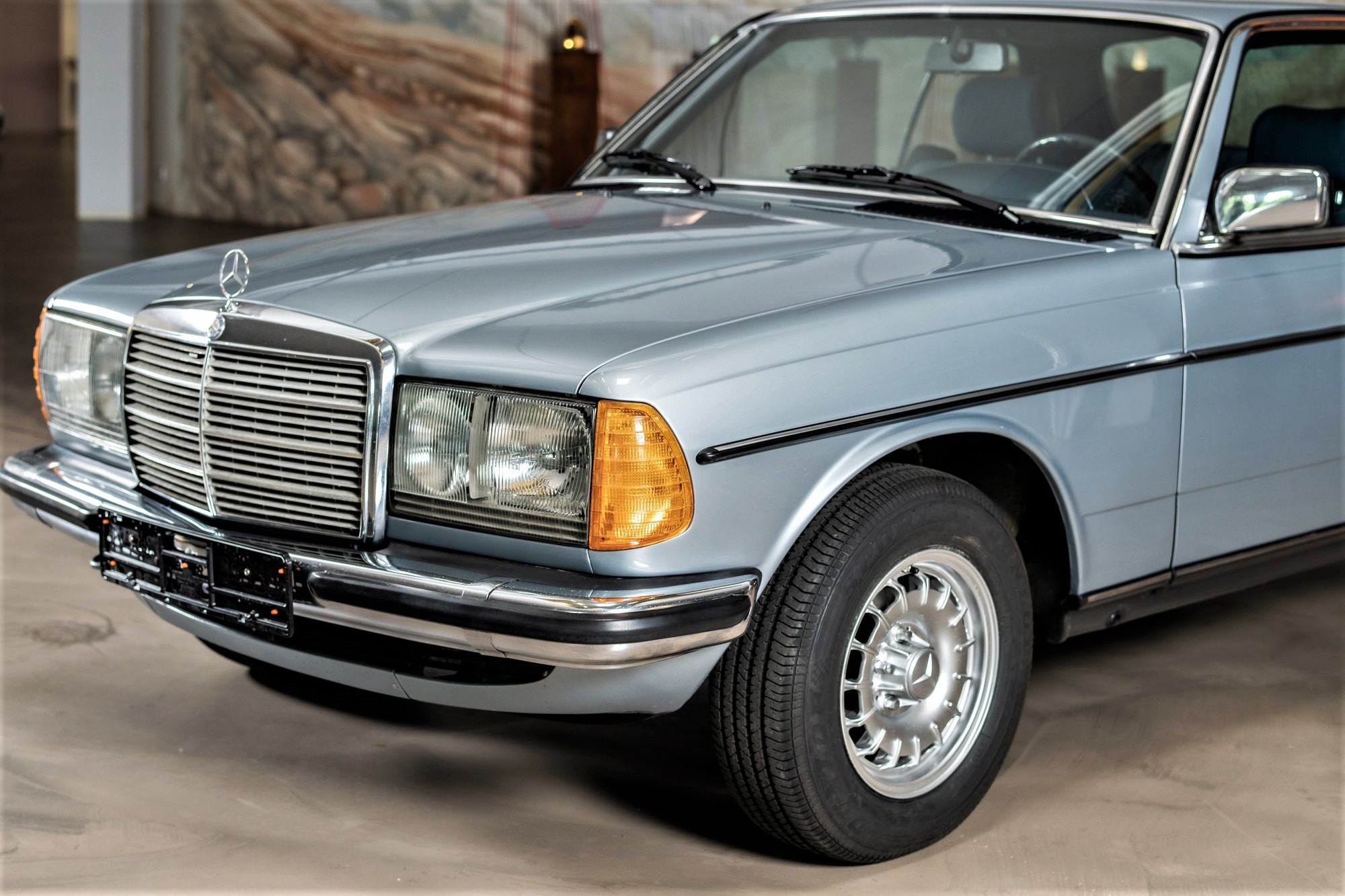 Mercedes Benz Ce 230 W123 Vollrestauration Abs Klima Automatik